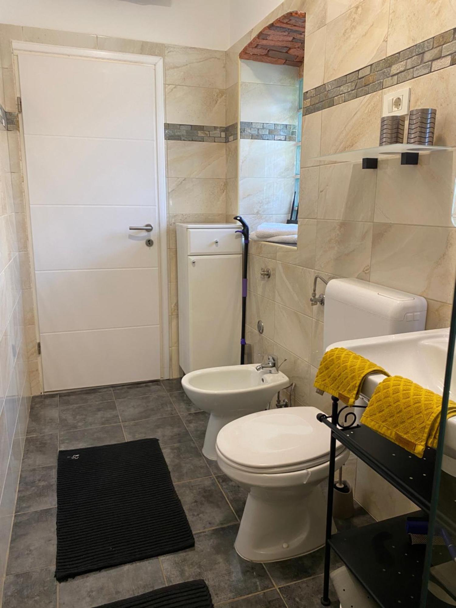 Apartman "Almond House 2" プーラ エクステリア 写真