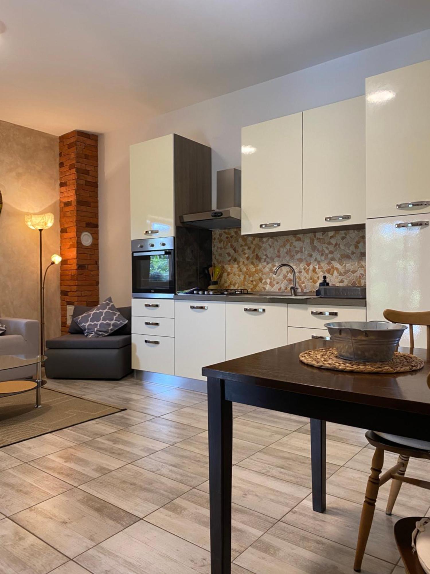 Apartman "Almond House 2" プーラ エクステリア 写真